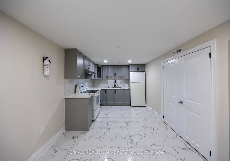 153-centennial-road-scarborough-ontario-e13239478