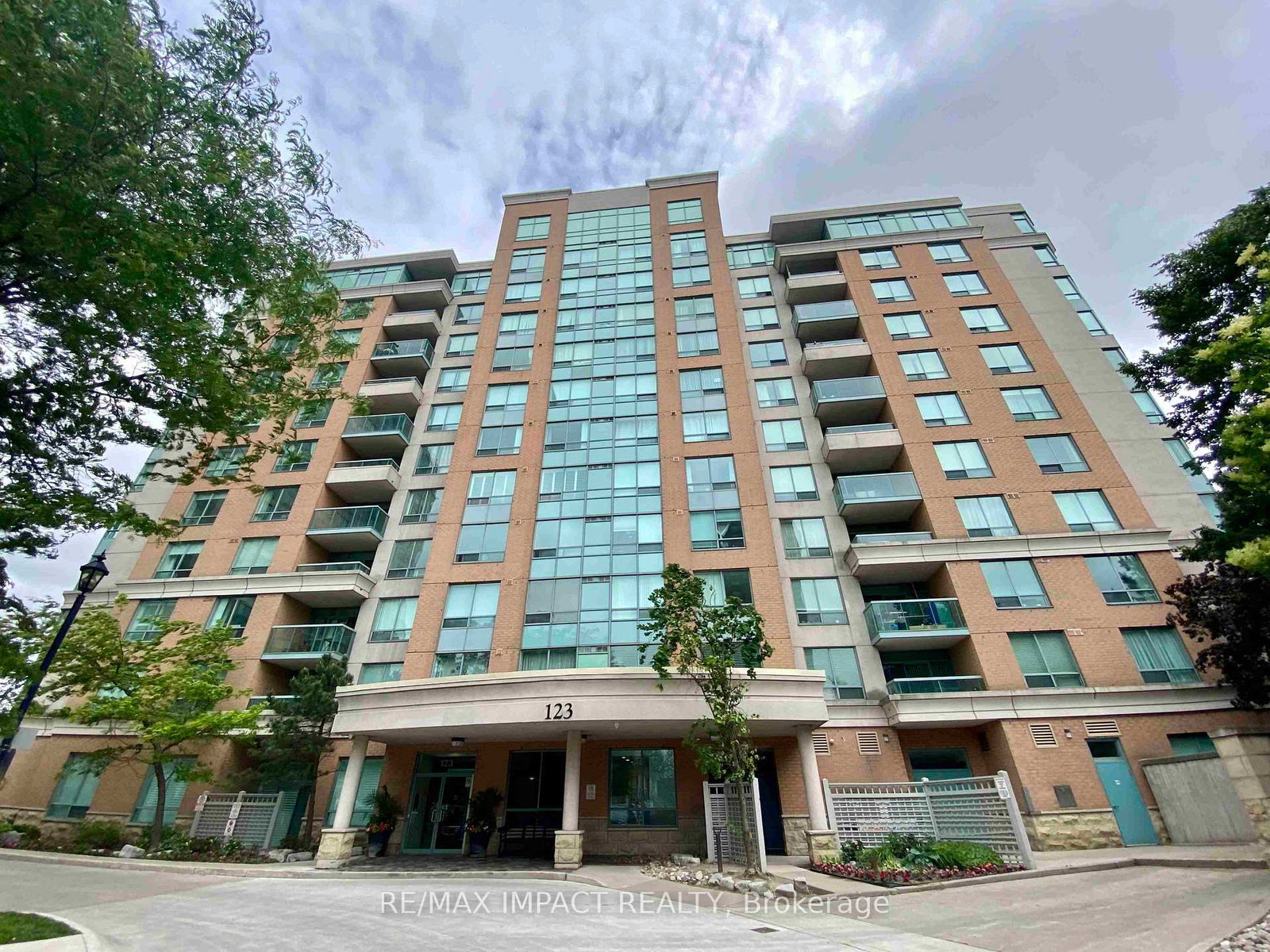 123-omni-drive-scarborough-ontario-e13239506