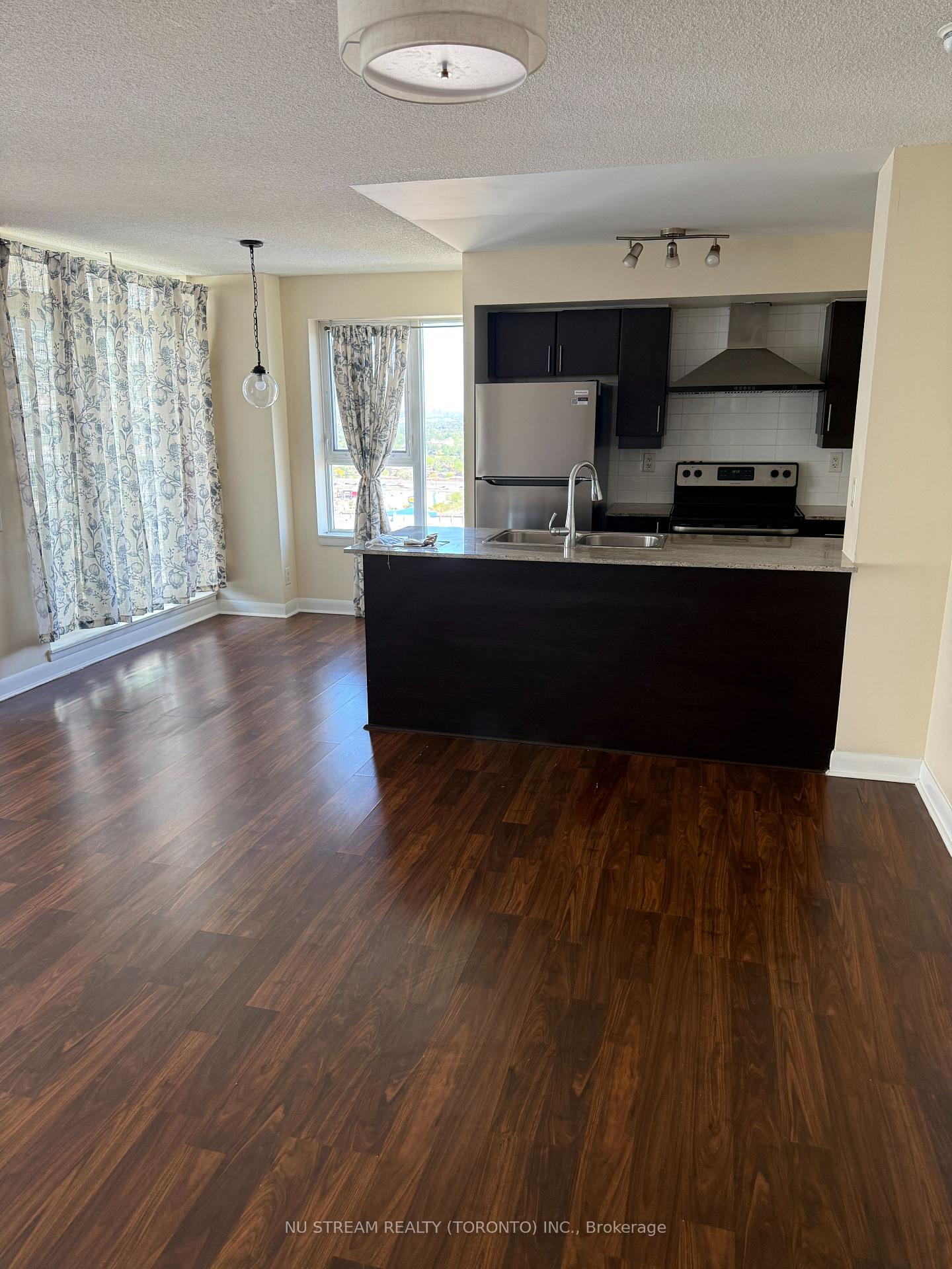 25-town-centre-court-scarborough-ontario-e13239836