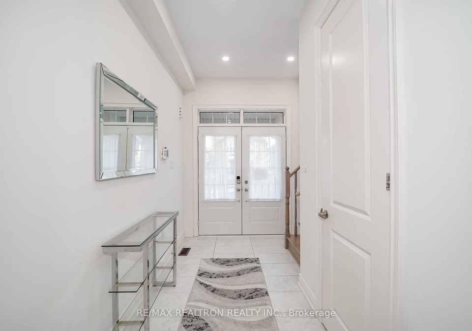 219-lyle-drive-clarington-ontario-e13240038