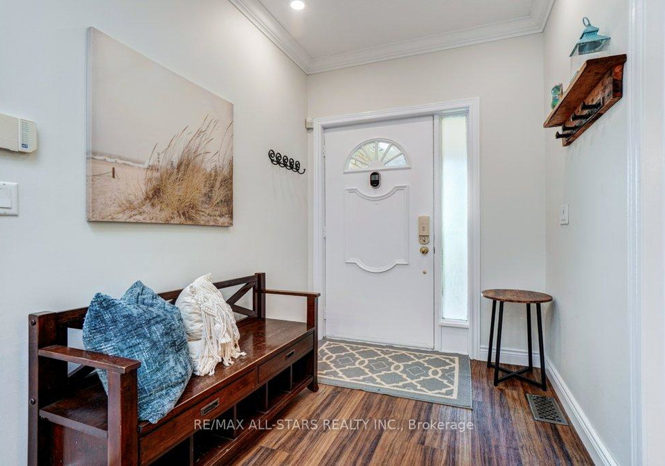 75-hawley-crescent-whitby-ontario-e13240186