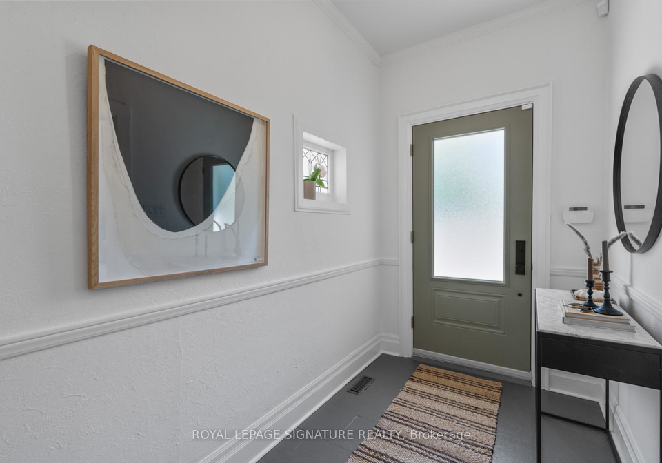4-kimberley-avenue-toronto-ontario-e13240280
