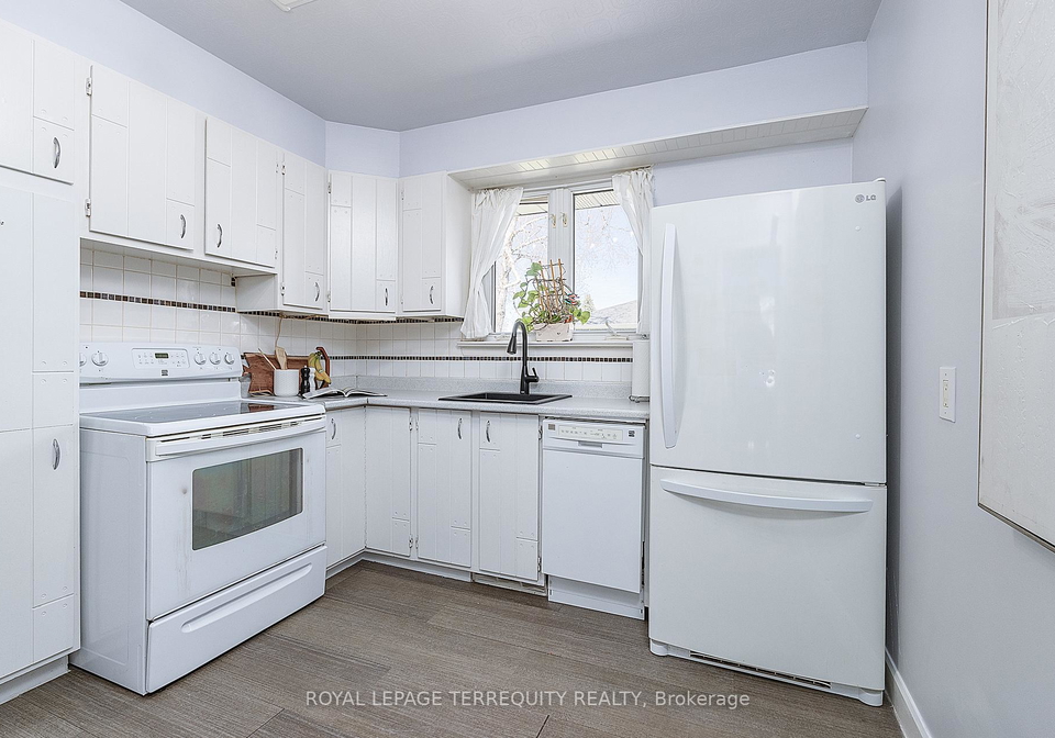 32-admiral-road-ajax-ontario-e13240686