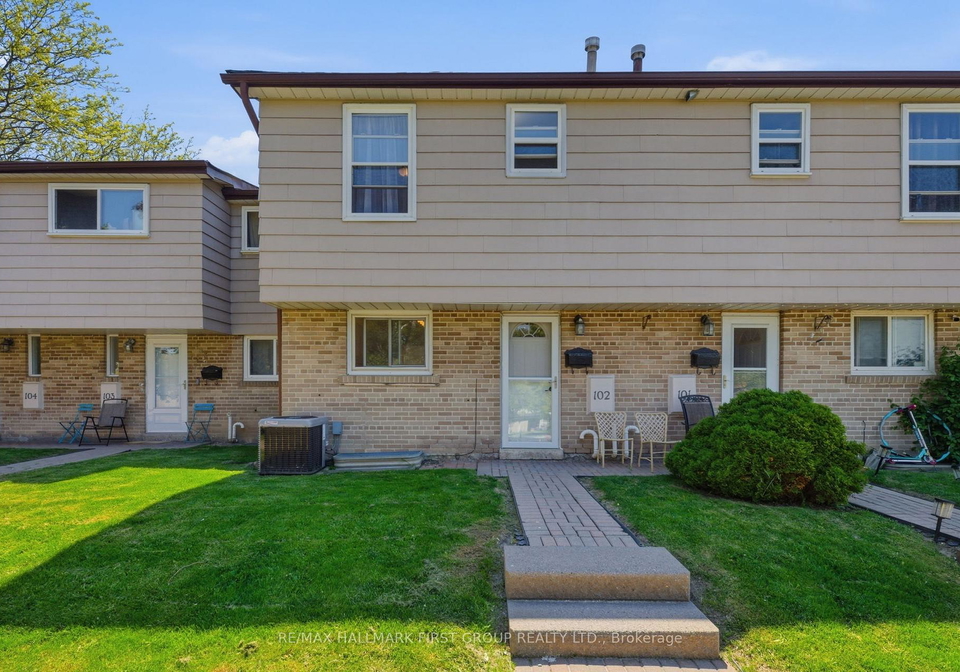 925-bayly-street-pickering-ontario-e13241098