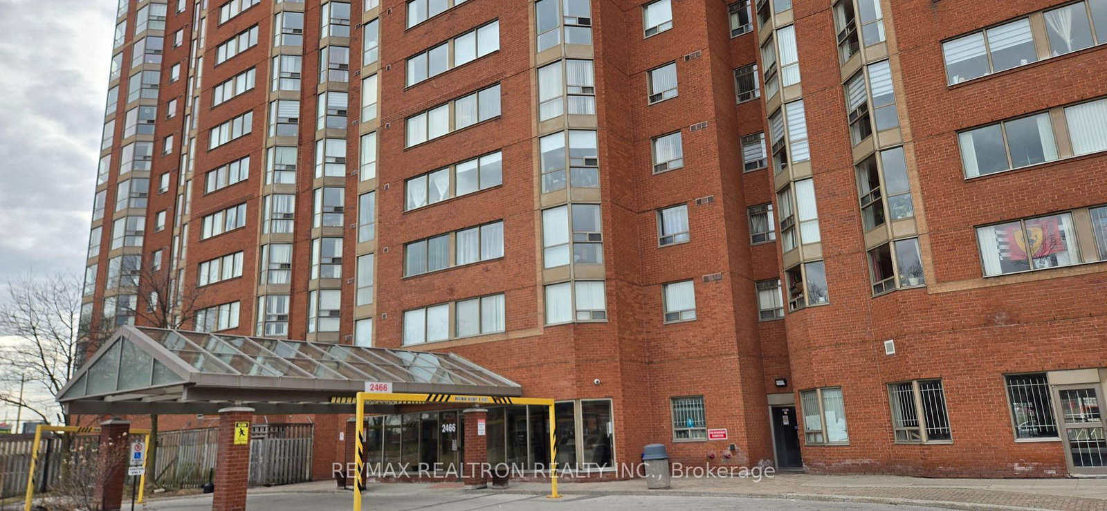 2466-eglinton-avenue-e-scarborough-ontario-e13241366