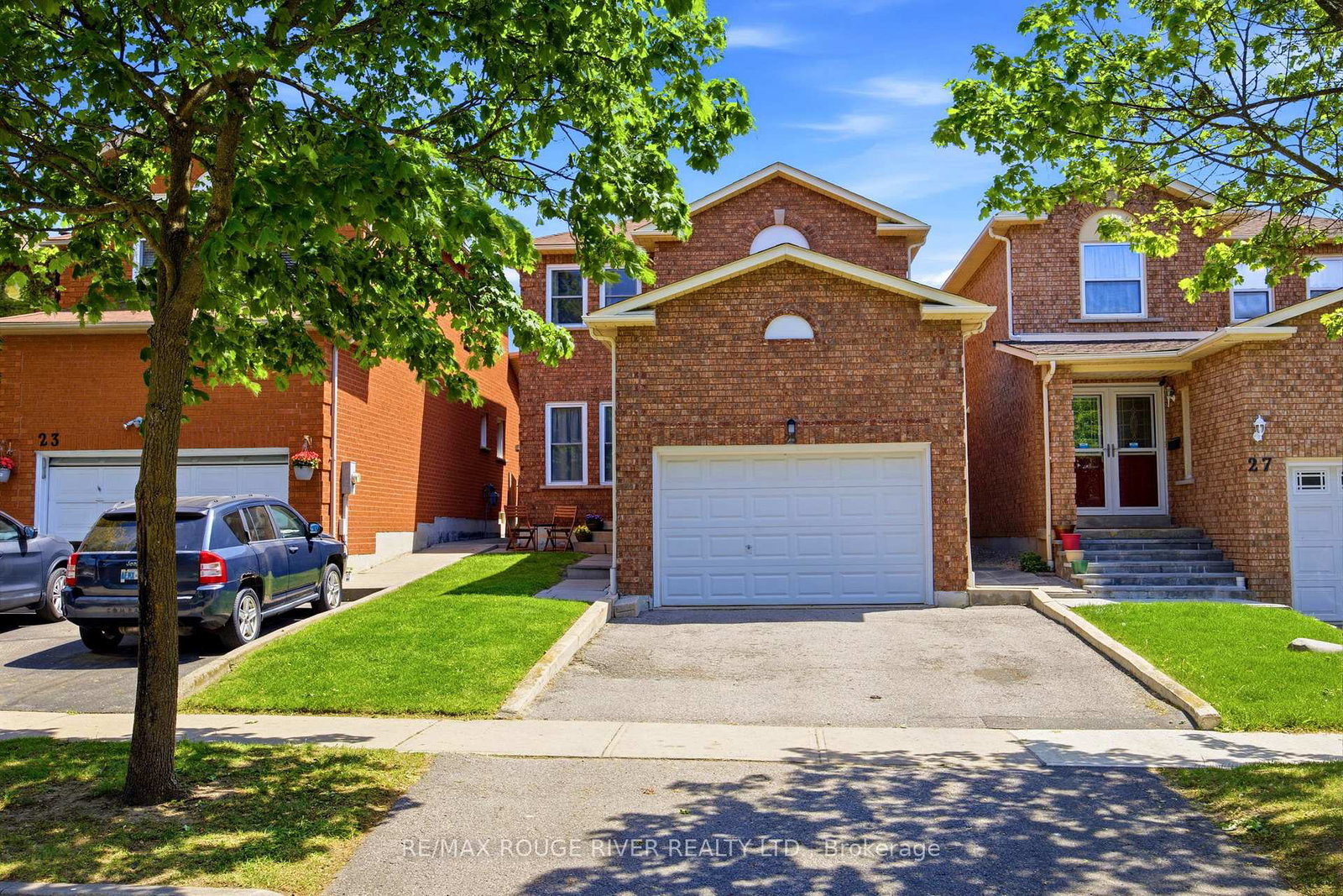 25-cobblestone-drive-whitby-ontario-e13241588