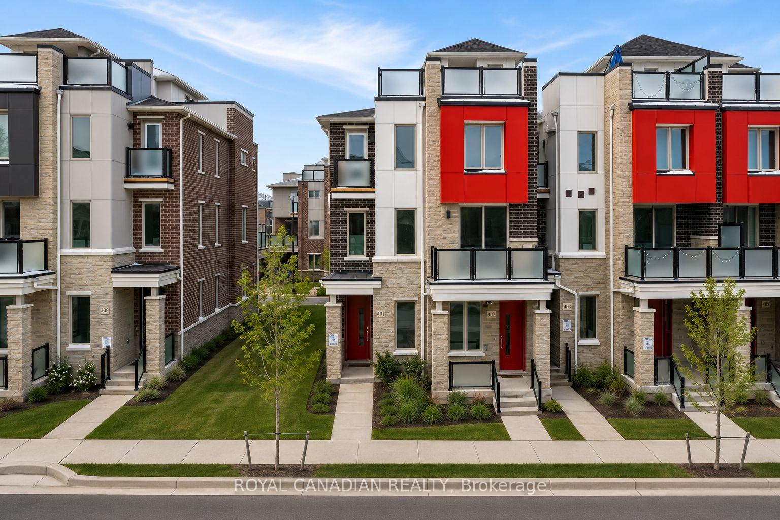 1034-reflection-place-pickering-ontario-e13241862