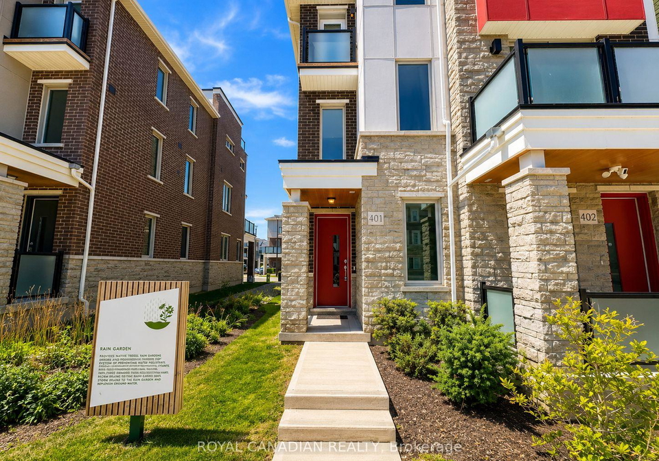 1034-reflection-place-pickering-ontario-e13241862