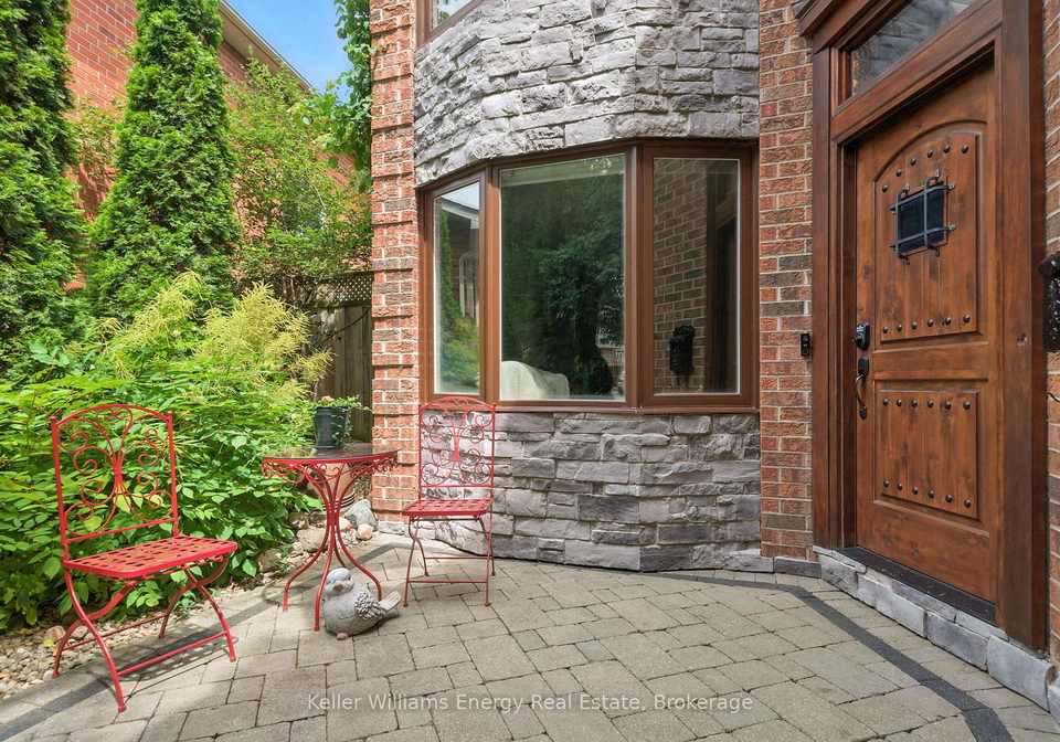 1238-fieldstone-circle-pickering-ontario-e13242018