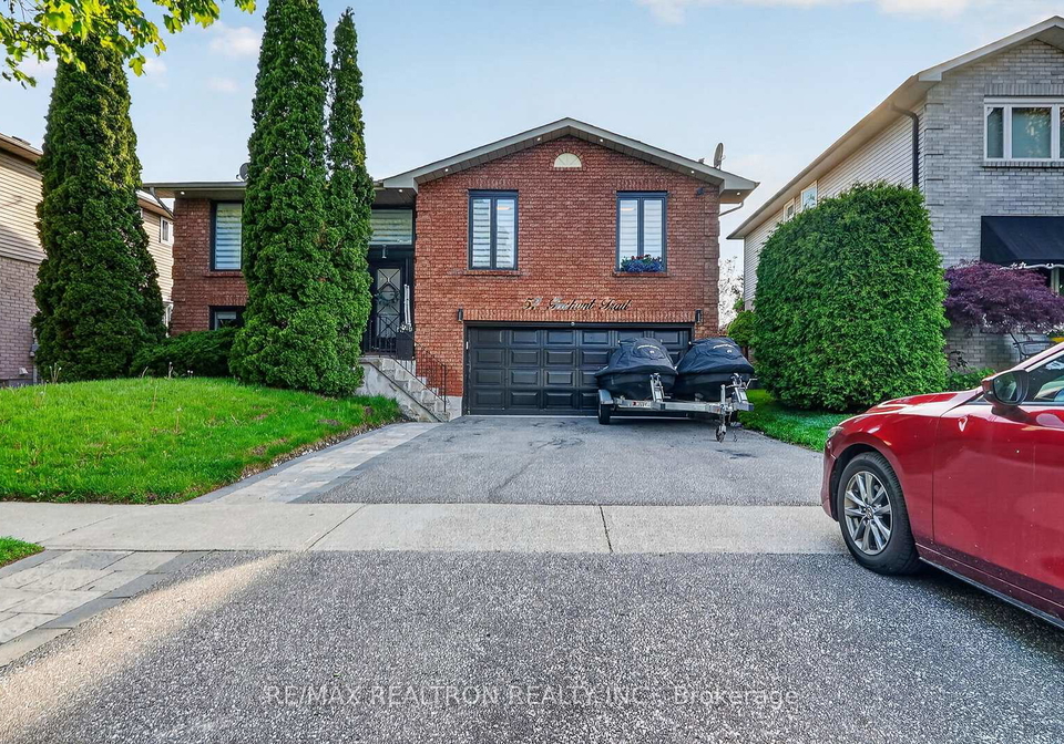 57-foxhunt-trail-clarington-ontario-e13242138