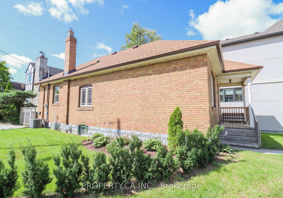 482-donlands-avenue-east-york-ontario-e13242394