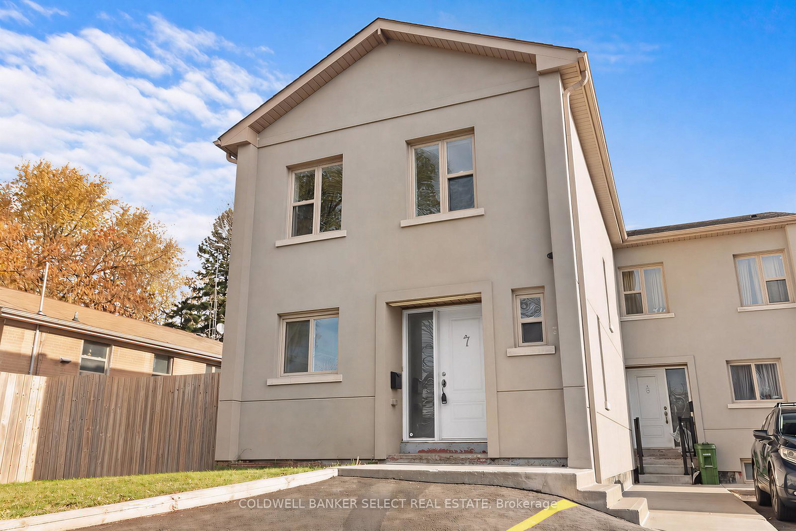 1-autumn-avenue-scarborough-ontario-e13242684