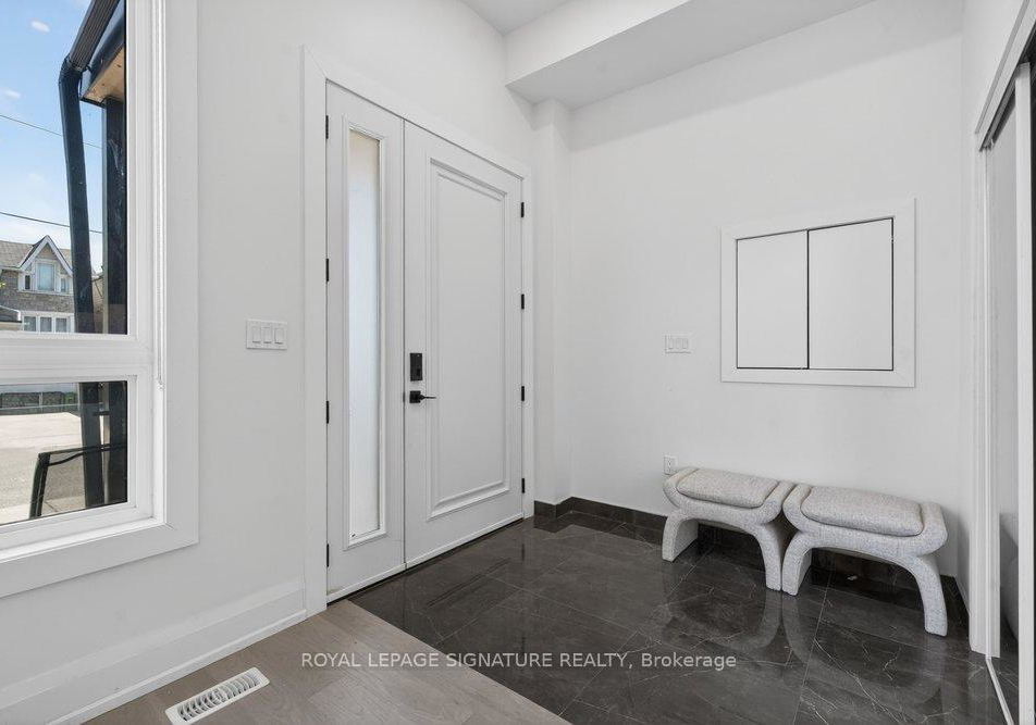 260-dewhurst-boulevard-n-east-york-ontario-e13242918