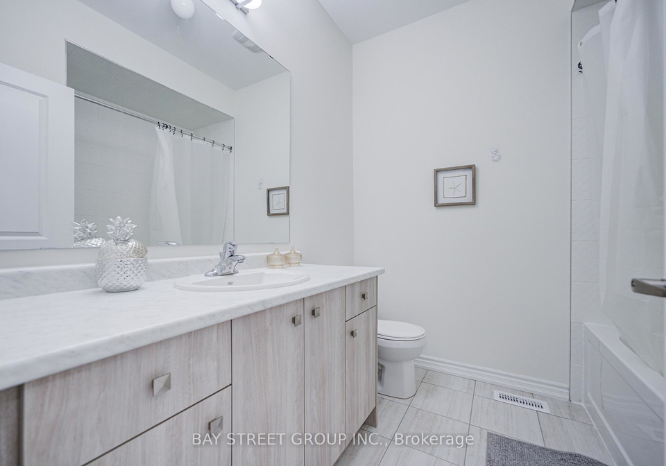 2916-nakina-street-pickering-ontario-e13243008