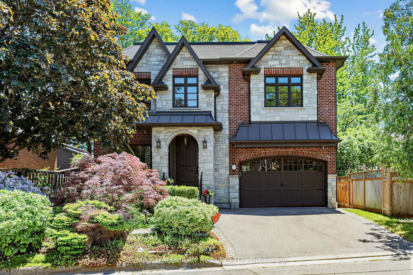 1-dustan-crescent-east-york-ontario-e13243062