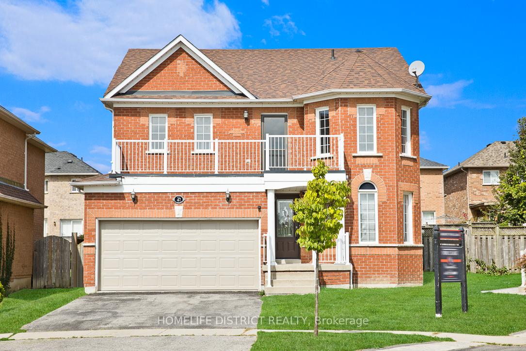 47-ball-crescent-whitby-ontario-e13243396