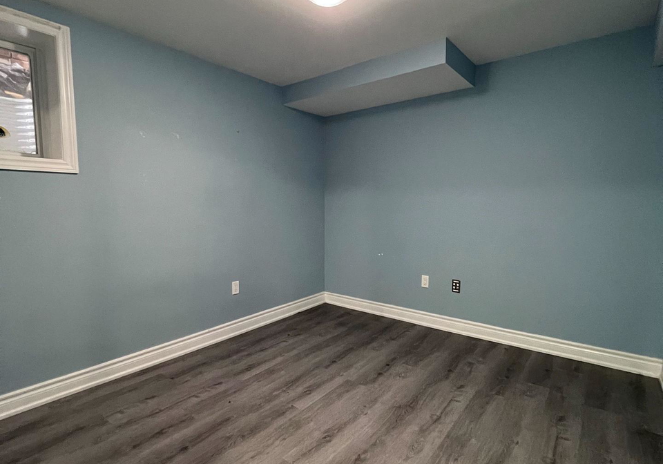 1074-orenda-street-pickering-ontario-e13243410