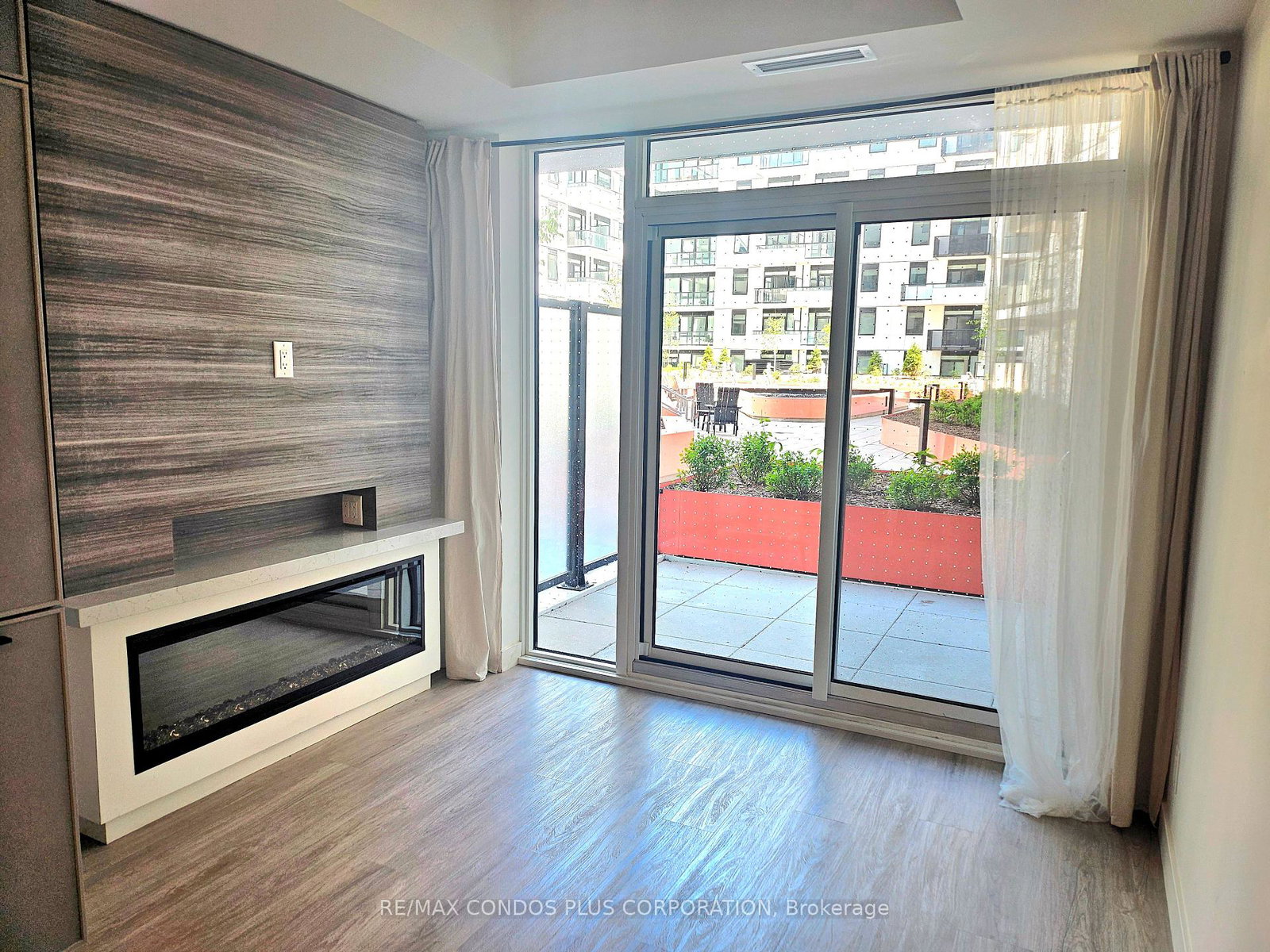 1050-eastern-avenue-toronto-ontario-e13243790