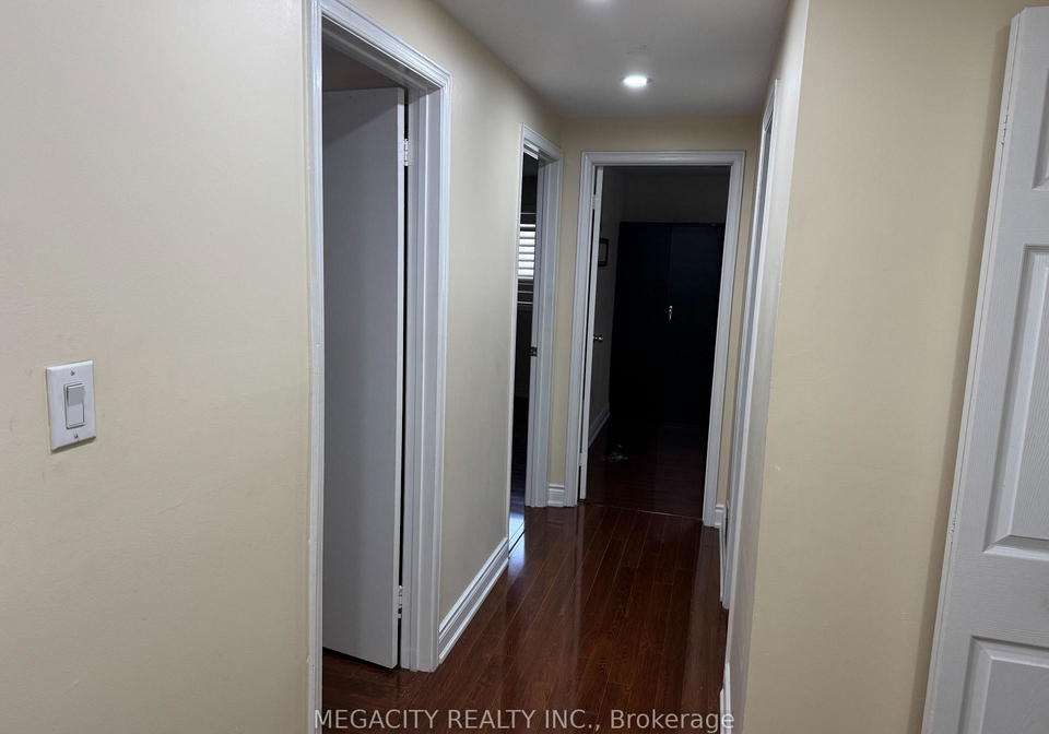 5-purvis-crescent-scarborough-ontario-e13245514