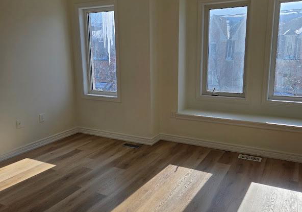 12-kawneer-terrace-scarborough-ontario-e13245810
