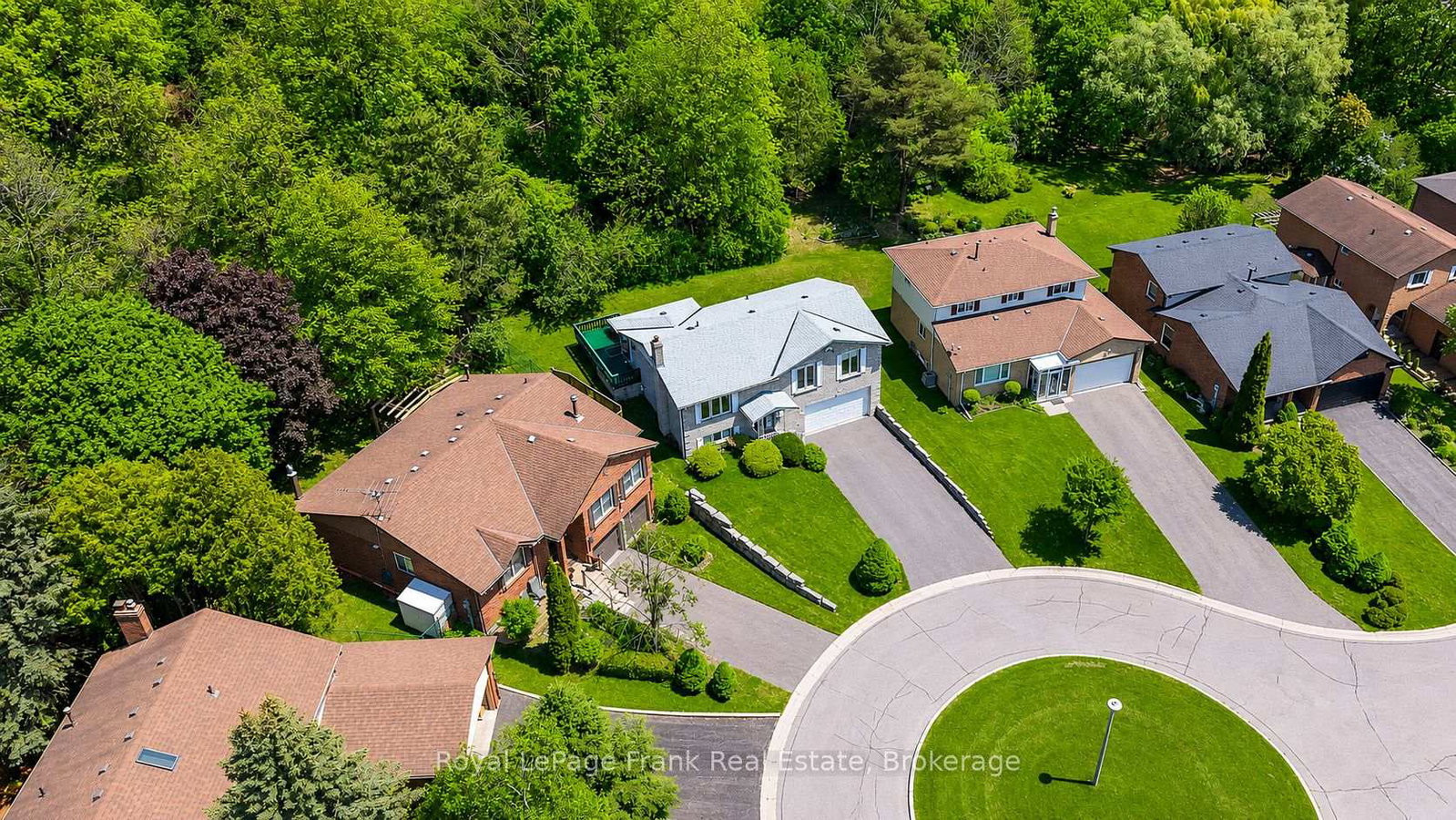 311-cumberland-court-oshawa-ontario-e13246116
