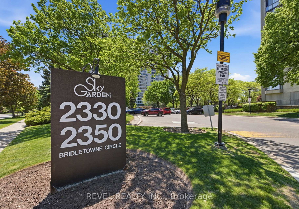 2330-bridletowne-circle-scarborough-ontario-e13247022