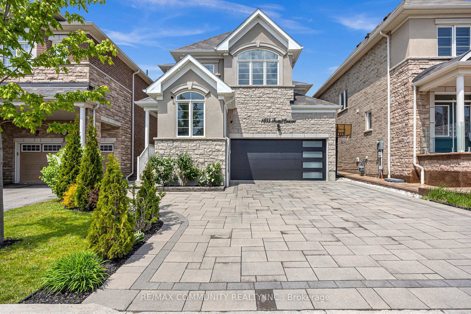 1055-foxtail-crescent-pickering-ontario-e13247862