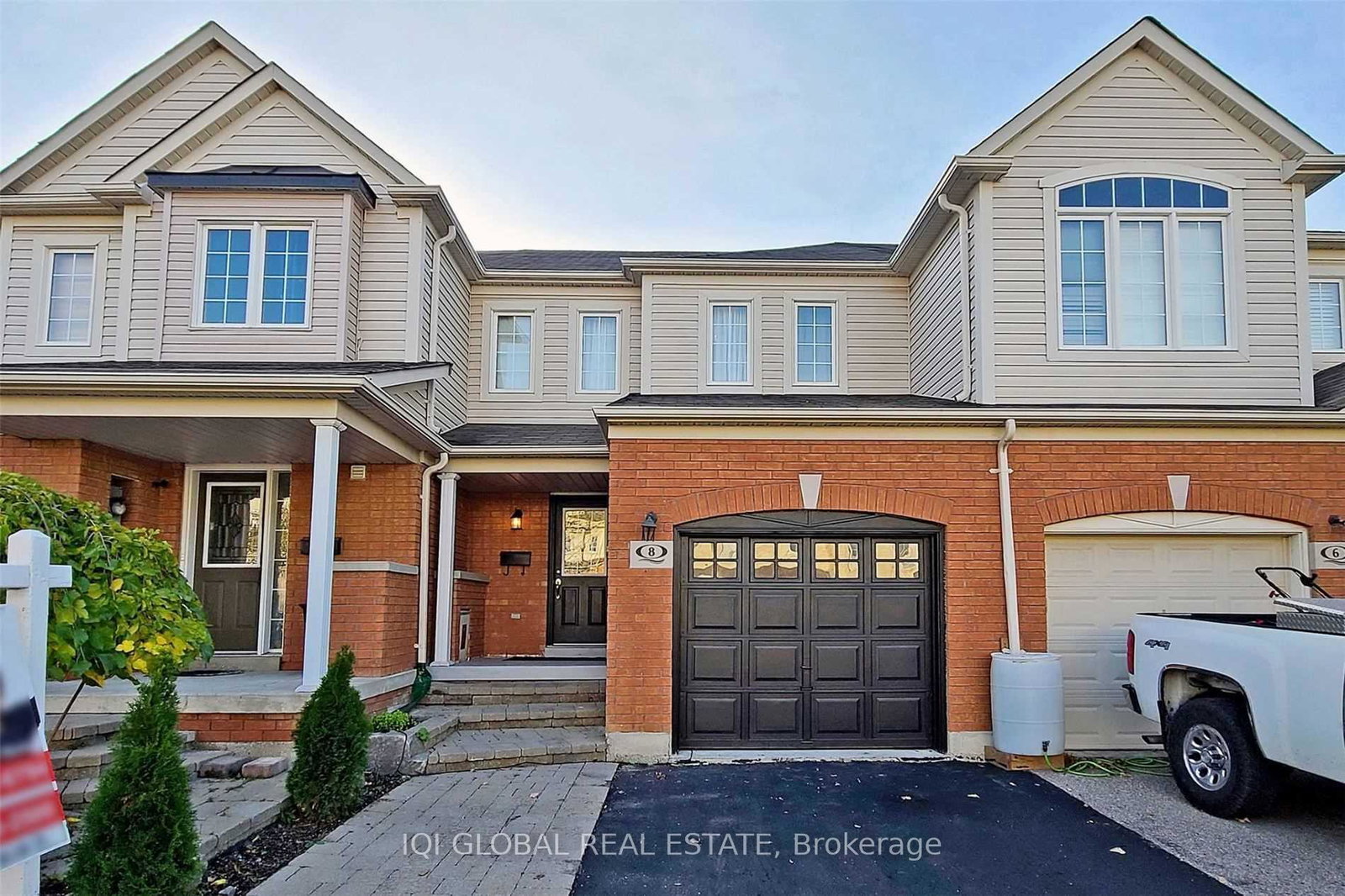 8-bonello-crescent-whitby-ontario-e13248272