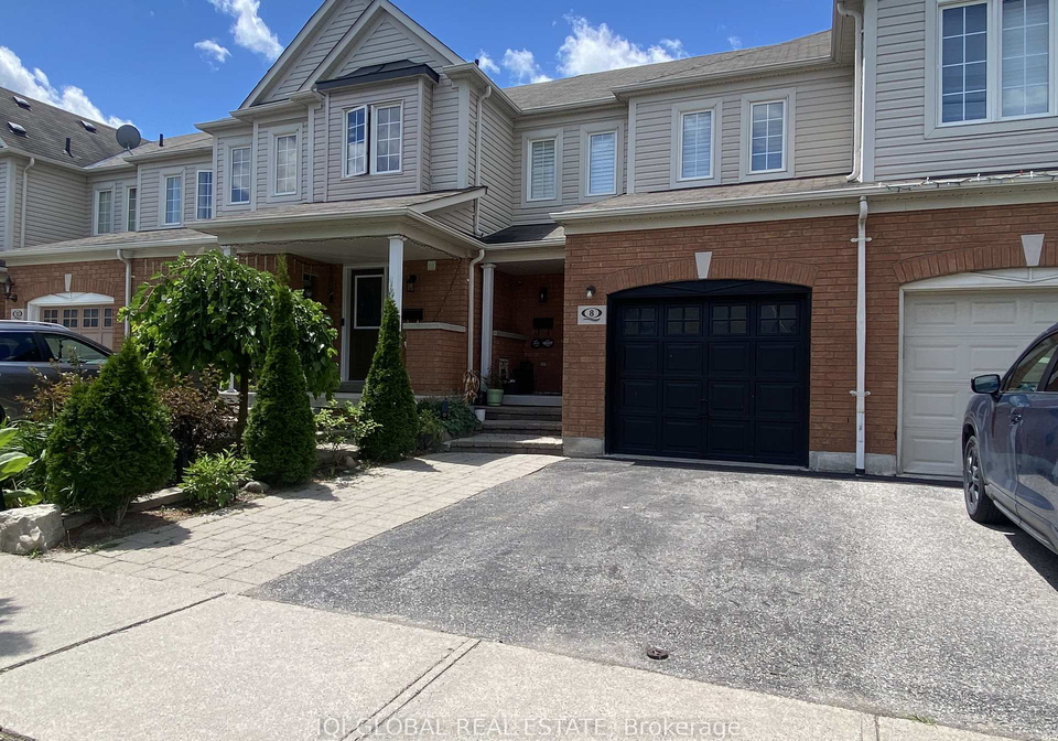 8-bonello-crescent-whitby-ontario-e13248272