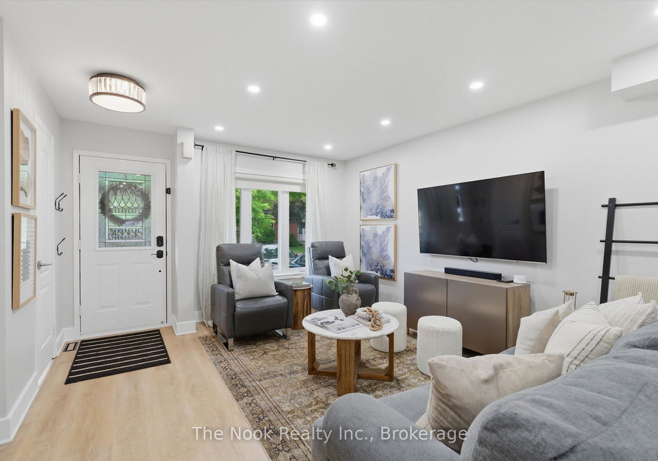 1624-arcadia-square-pickering-ontario-e13248714
