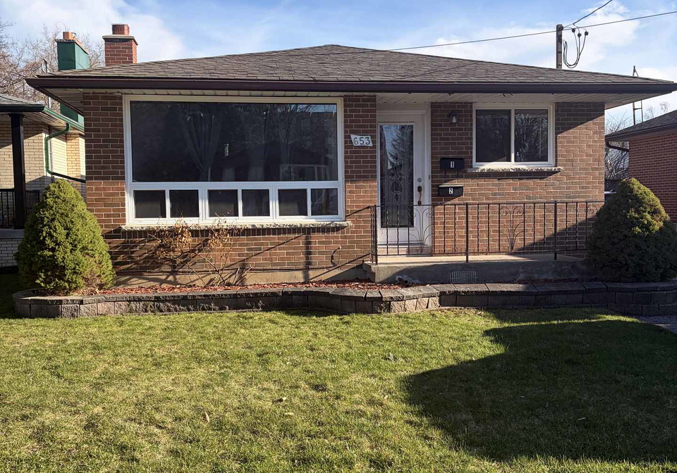 653-athol-street-e-oshawa-ontario-e13248810