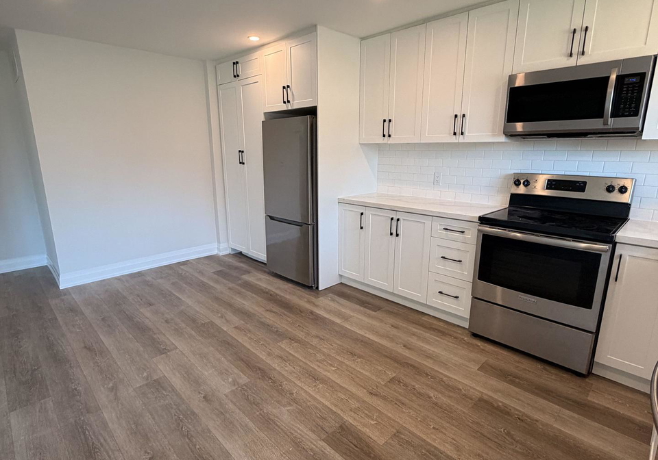 653-athol-street-e-oshawa-ontario-e13248810