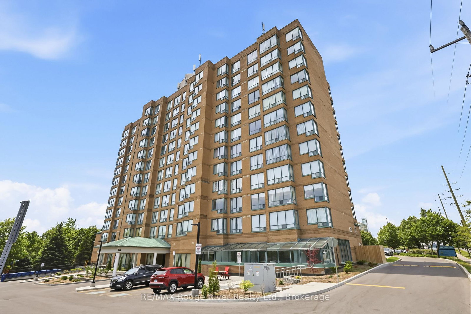 711-rossland-road-e-whitby-ontario-e13248874