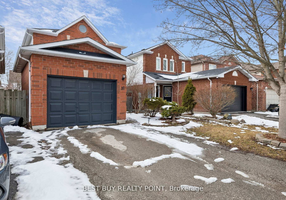 16-fry-crescent-clarington-ontario-e13248968
