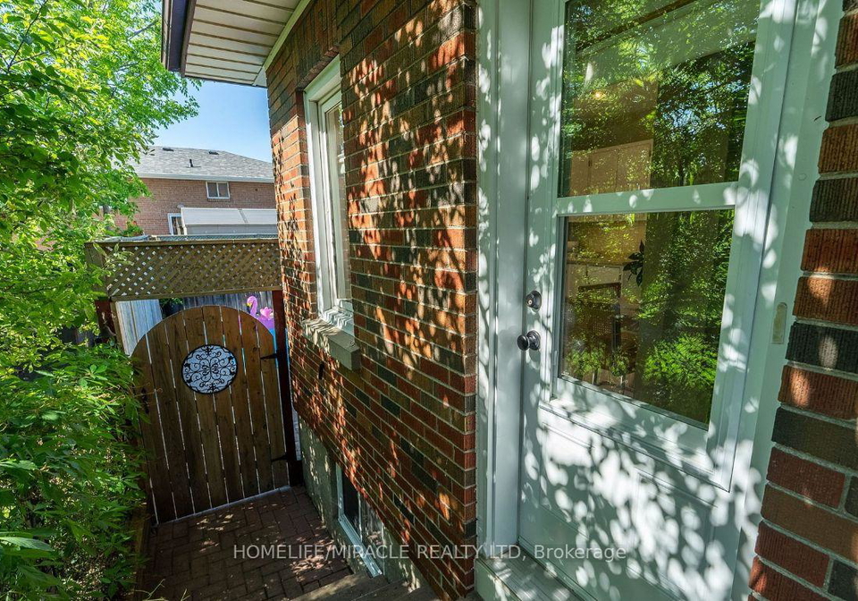460-fairleigh-avenue-oshawa-ontario-e13249068