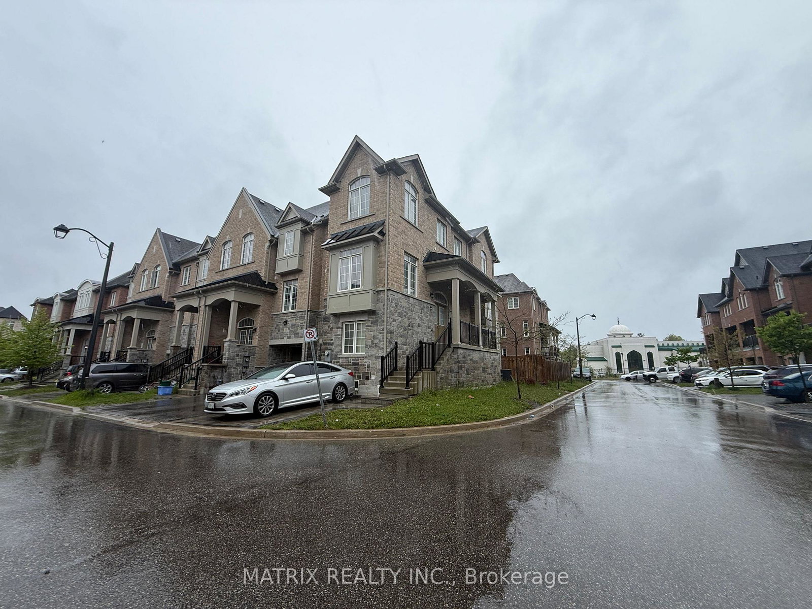 1751-magenta-road-pickering-ontario-e13249396