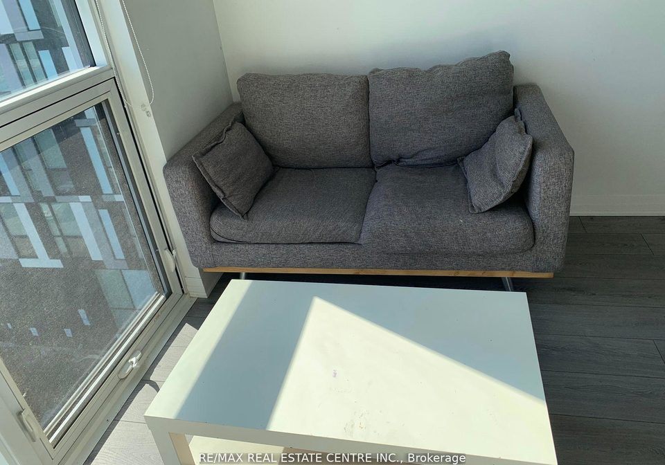 1900-simcoe-street-n-oshawa-ontario-e13249472