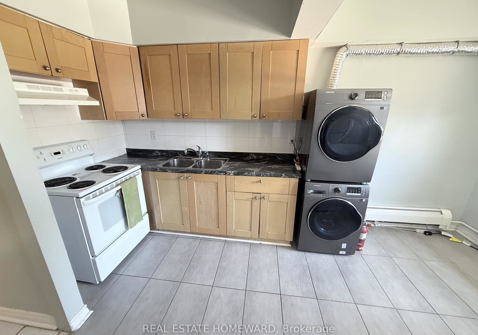 611-danforth-avenue-toronto-ontario-e13249776