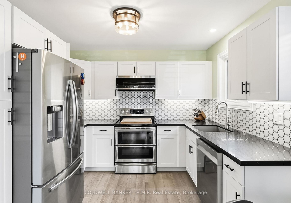 590-pondtail-court-oshawa-ontario-e13249788