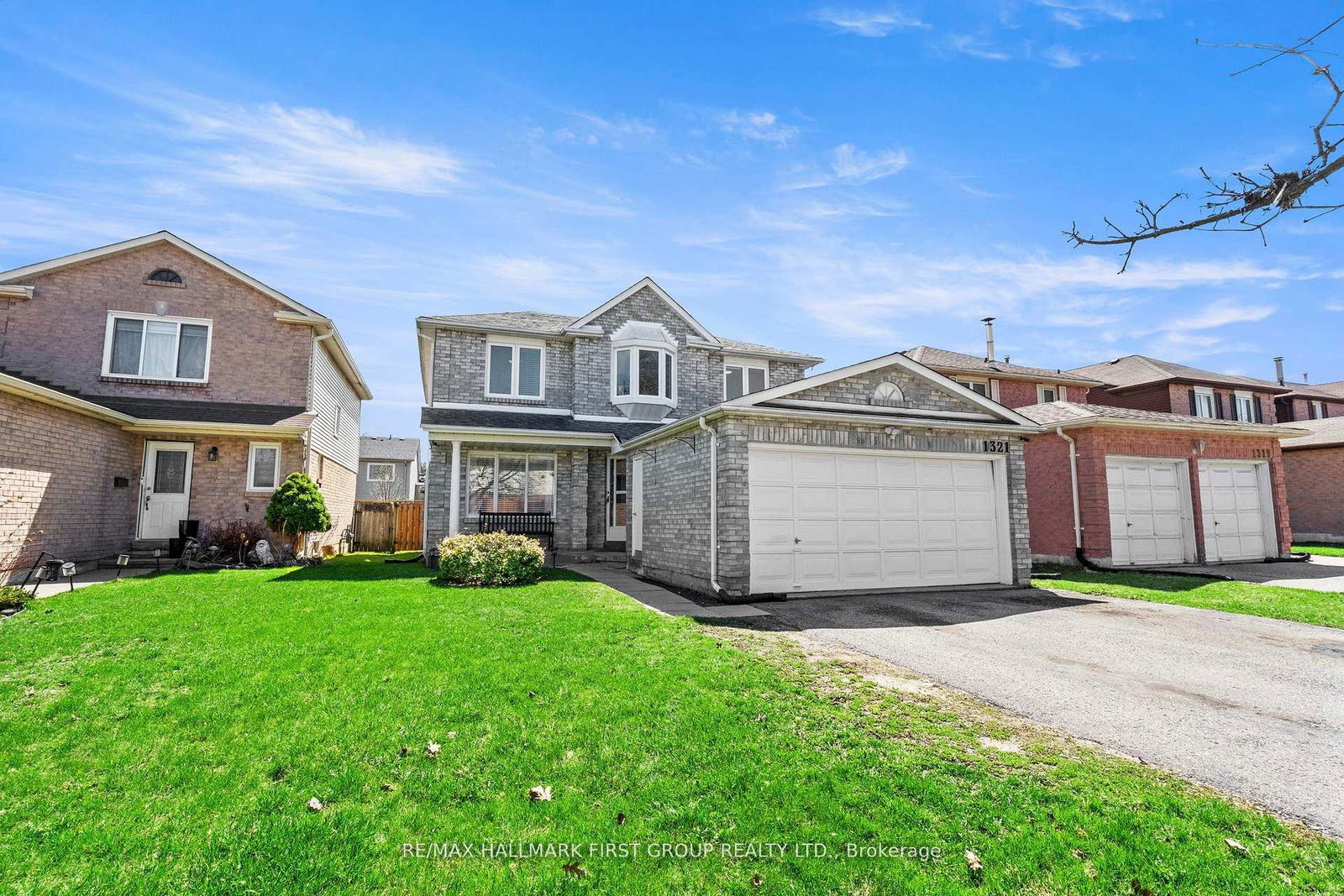 1321-anton-square-pickering-ontario-e13249804