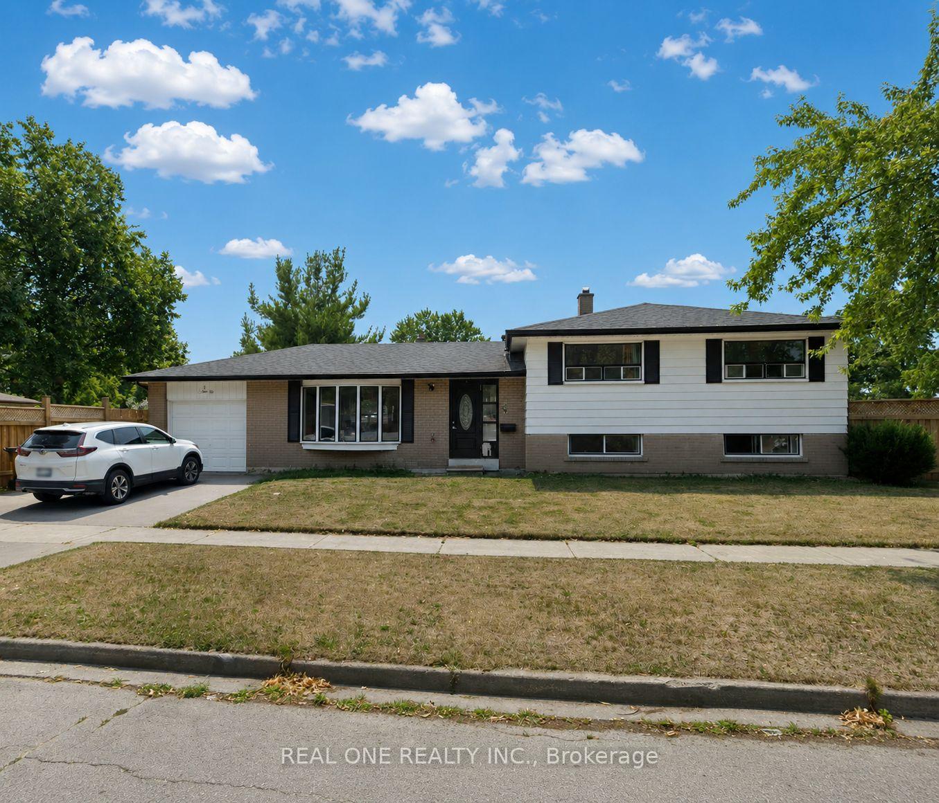 1-grovenest-drive-scarborough-ontario-e13249818