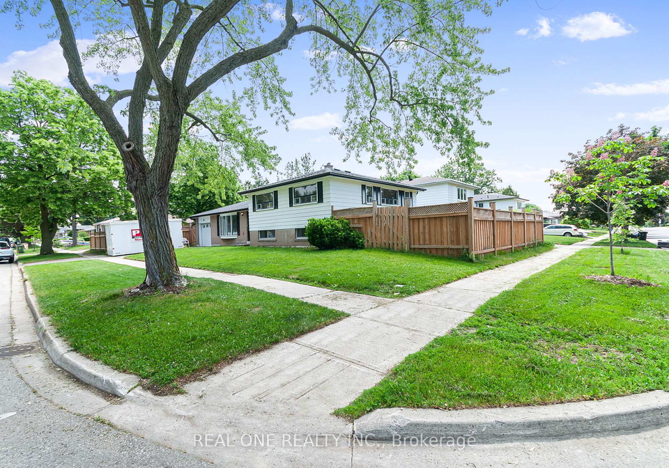 1-grovenest-drive-scarborough-ontario-e13249818
