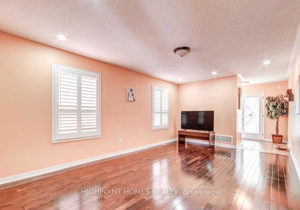 141-pilkington-drive-scarborough-ontario-e13250322