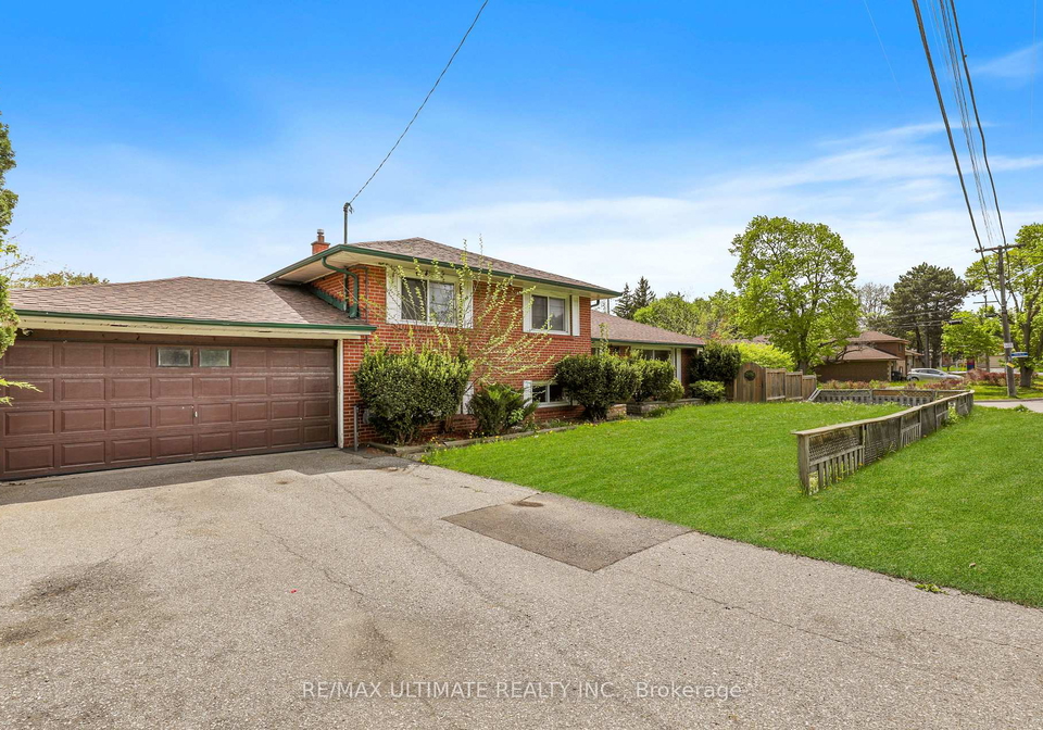7-eastpark-boulevard-scarborough-ontario-e13255418