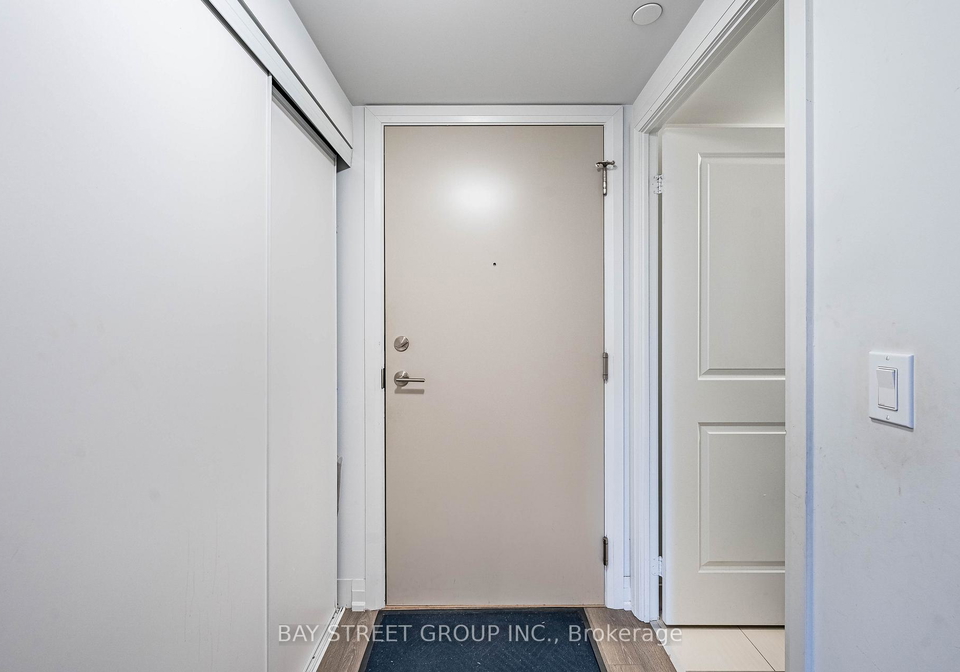 20-meadowglen-place-scarborough-ontario-e13256798