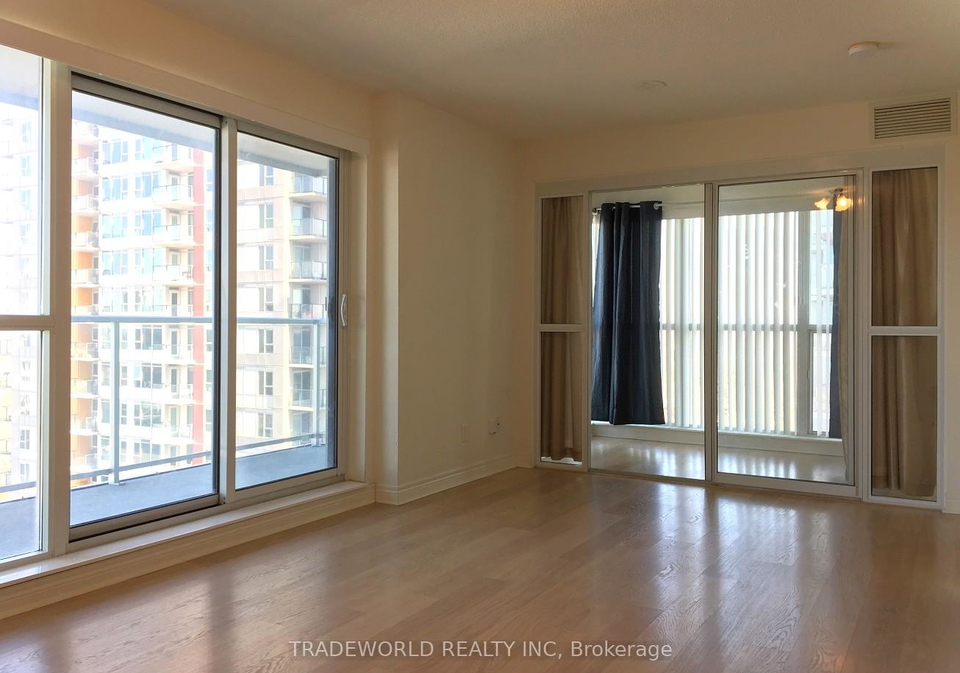 70-town-centre-court-scarborough-ontario-e13256822