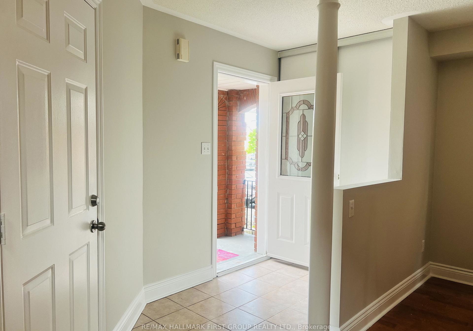 101-booth-crescent-ajax-ontario-e13262638