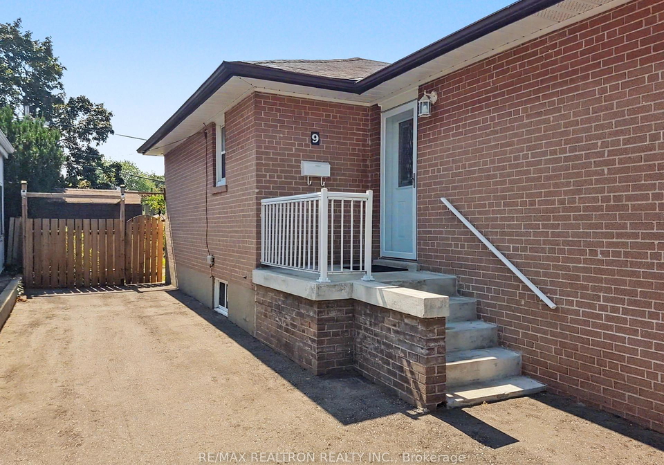 9-stanwell-drive-scarborough-ontario-e13272560