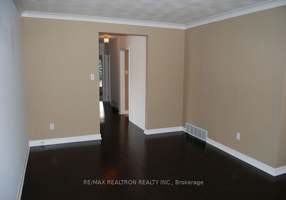 9-stanwell-drive-scarborough-ontario-e13272560