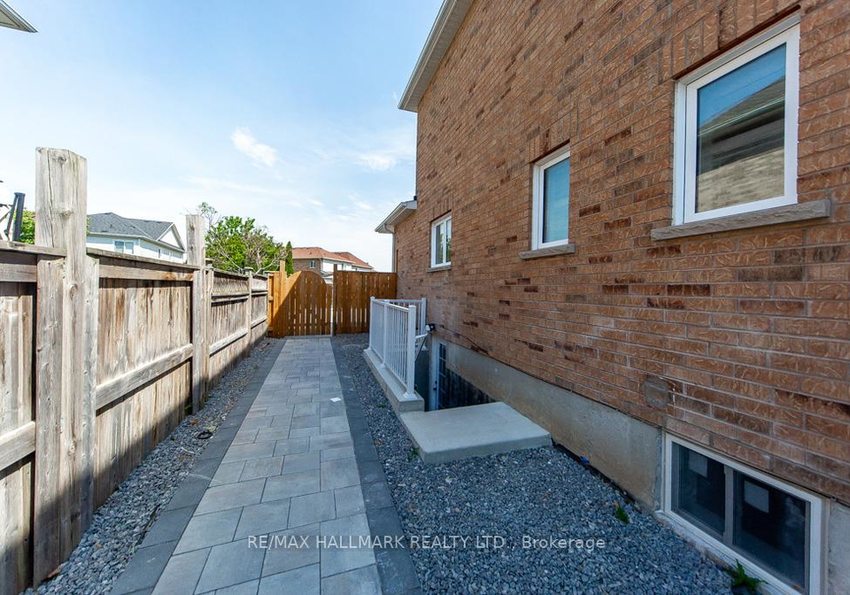 114-medland-avenue-whitby-ontario-e13294548